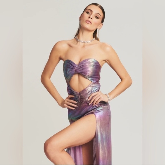 RETROFETE Soleil Dress In Lilac Aurora Purple Rainbow Side Slit Size Small NWT - Picture 1 of 7